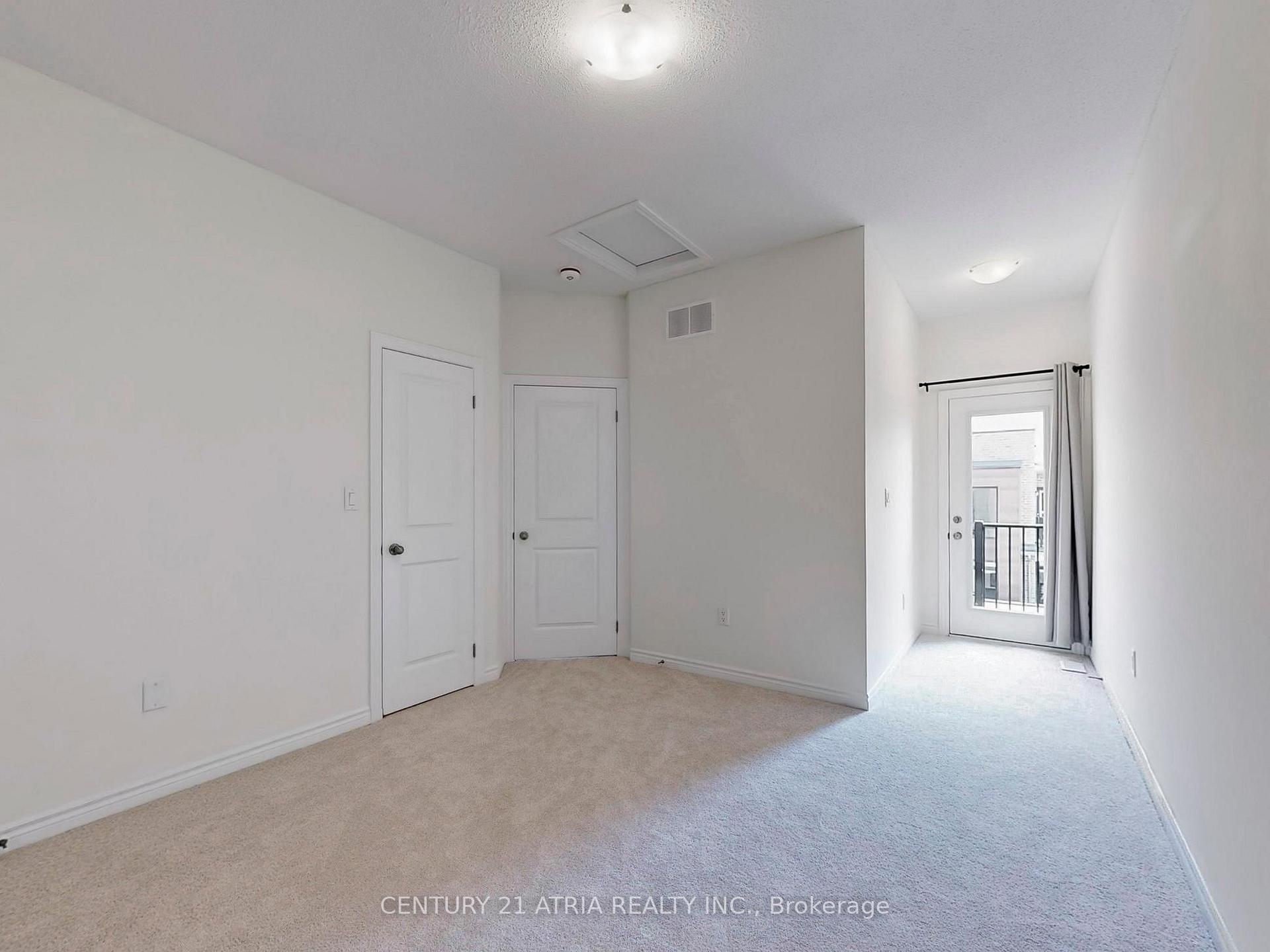 Photo 15 of 12 Gunton Street, Aurora, Bayview Northeast — HOMEH