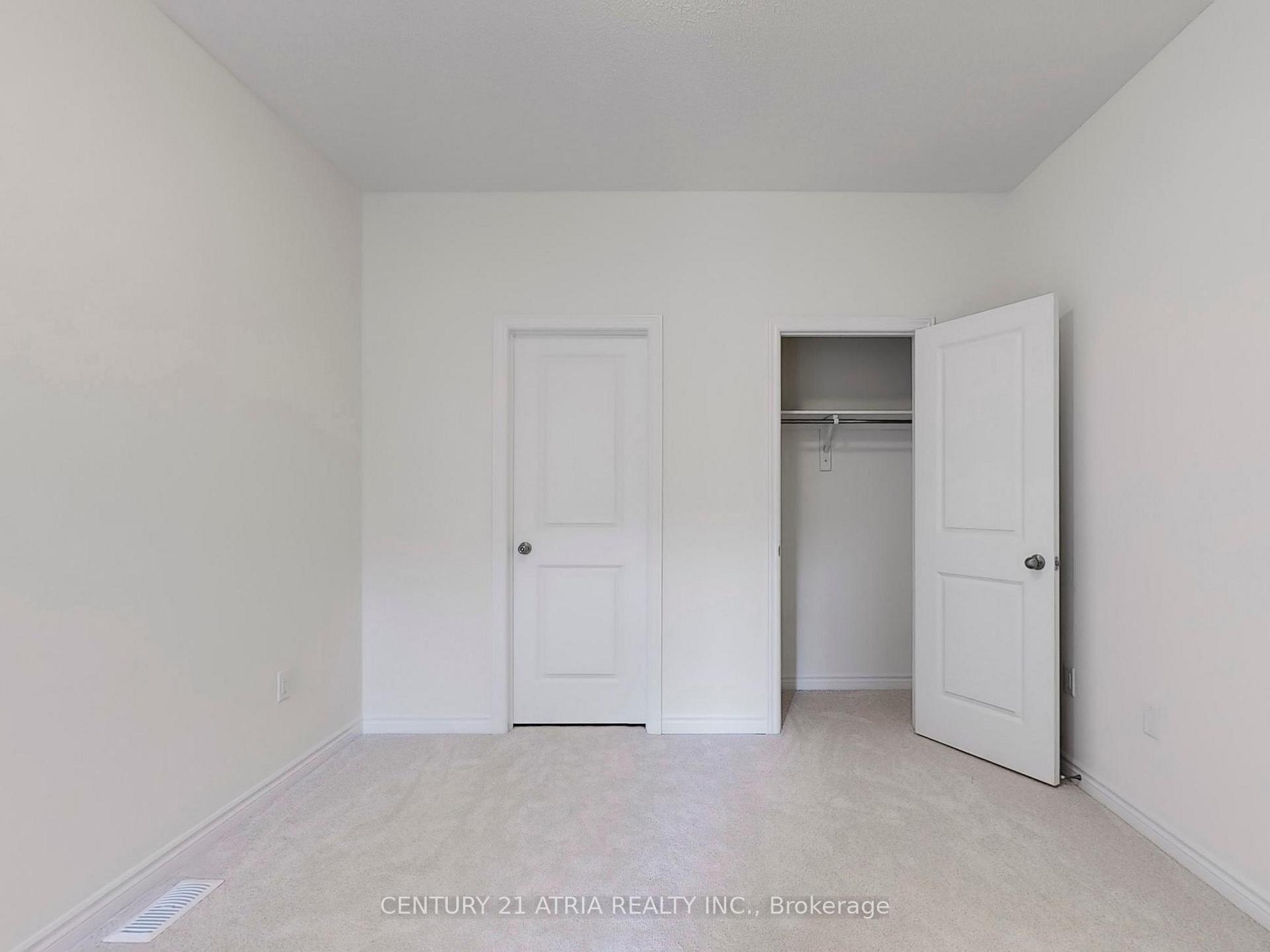 Photo 16 of 12 Gunton Street, Aurora, Bayview Northeast — HOMEH