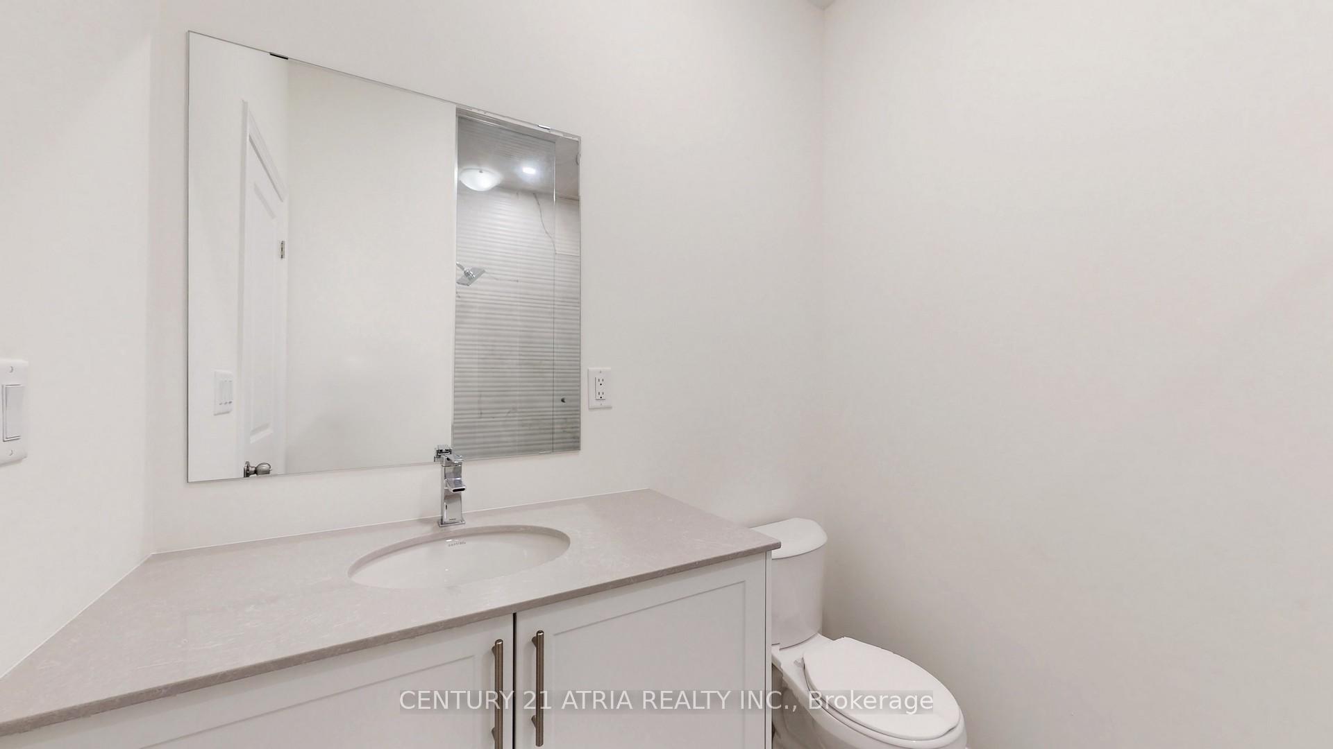 Photo 23 of 12 Gunton Street, Aurora, Bayview Northeast — HOMEH