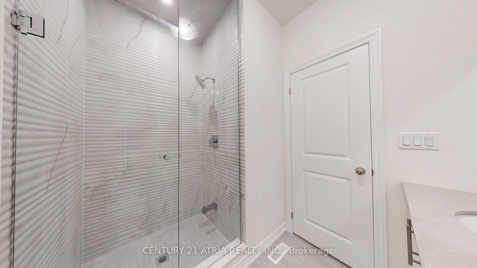 Photo 29 of 12 Gunton Street, Aurora, Bayview Northeast — HOMEH