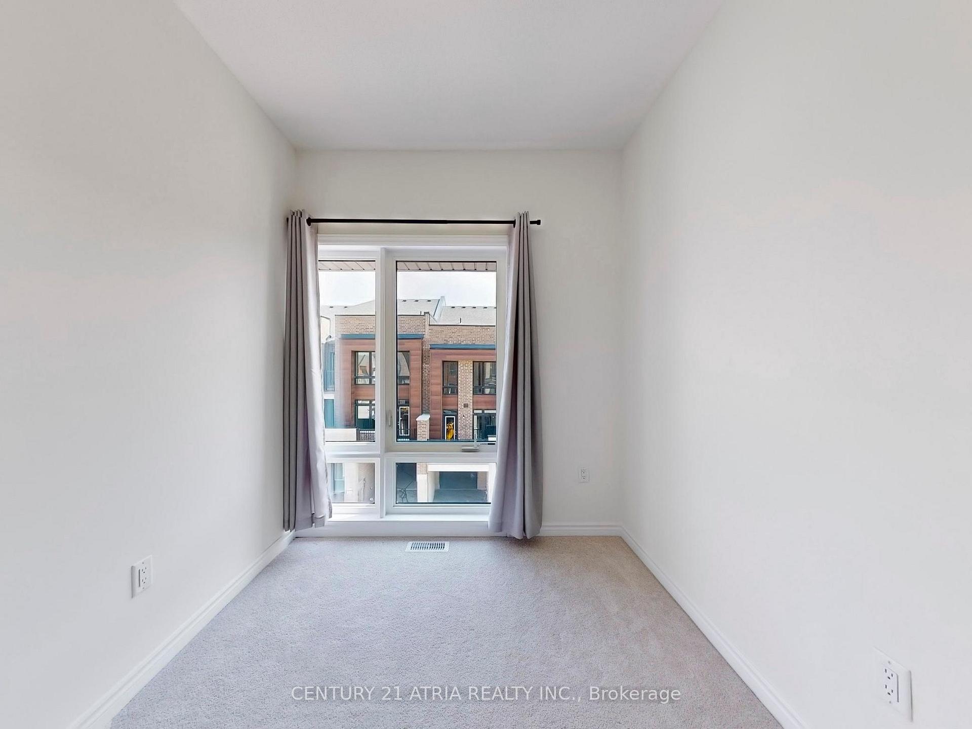 Photo 21 of 12 Gunton Street, Aurora, Bayview Northeast — HOMEH