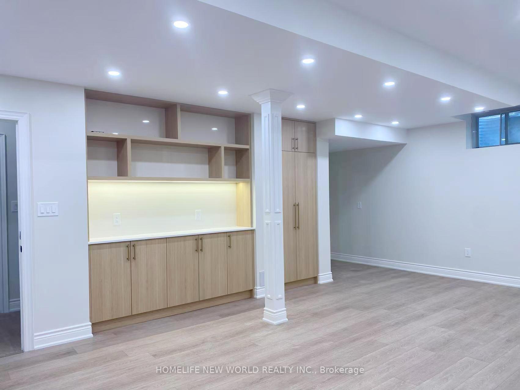Photo 9 of 37 Port Royal Avenue, Vaughan, Kleinburg — HOMEH