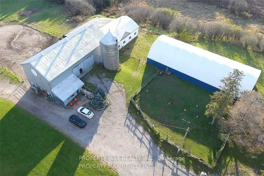 Photo 10 of 9570 Duffs Road, Whitby, Brooklin — HOMEH