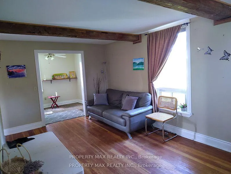 Photo 20 of 9570 Duffs Road, Whitby, Brooklin — HOMEH