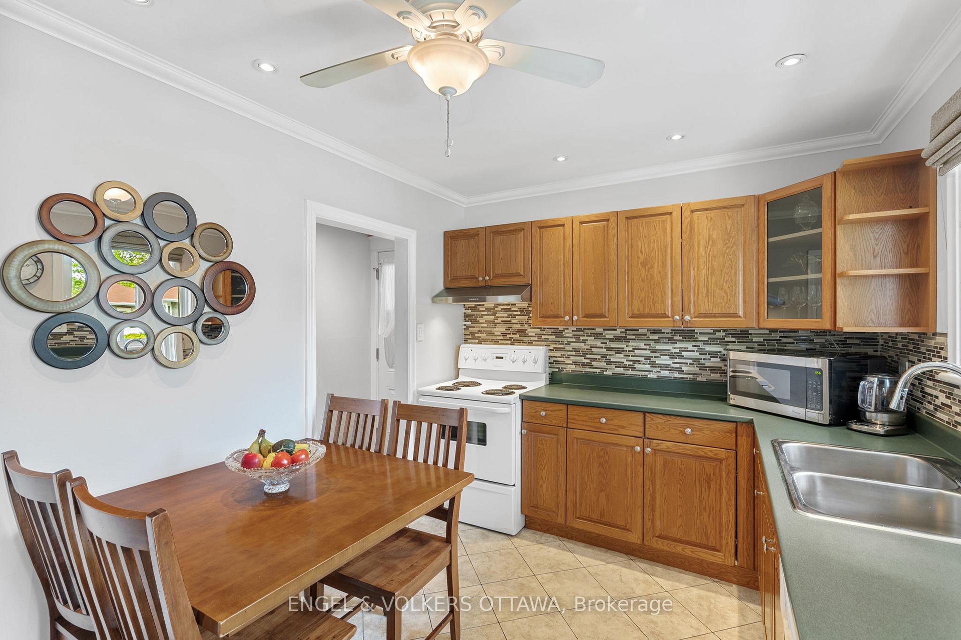 Photo 7 of 624 Browning Avenue, Ottawa, Riverview Park — HOMEH