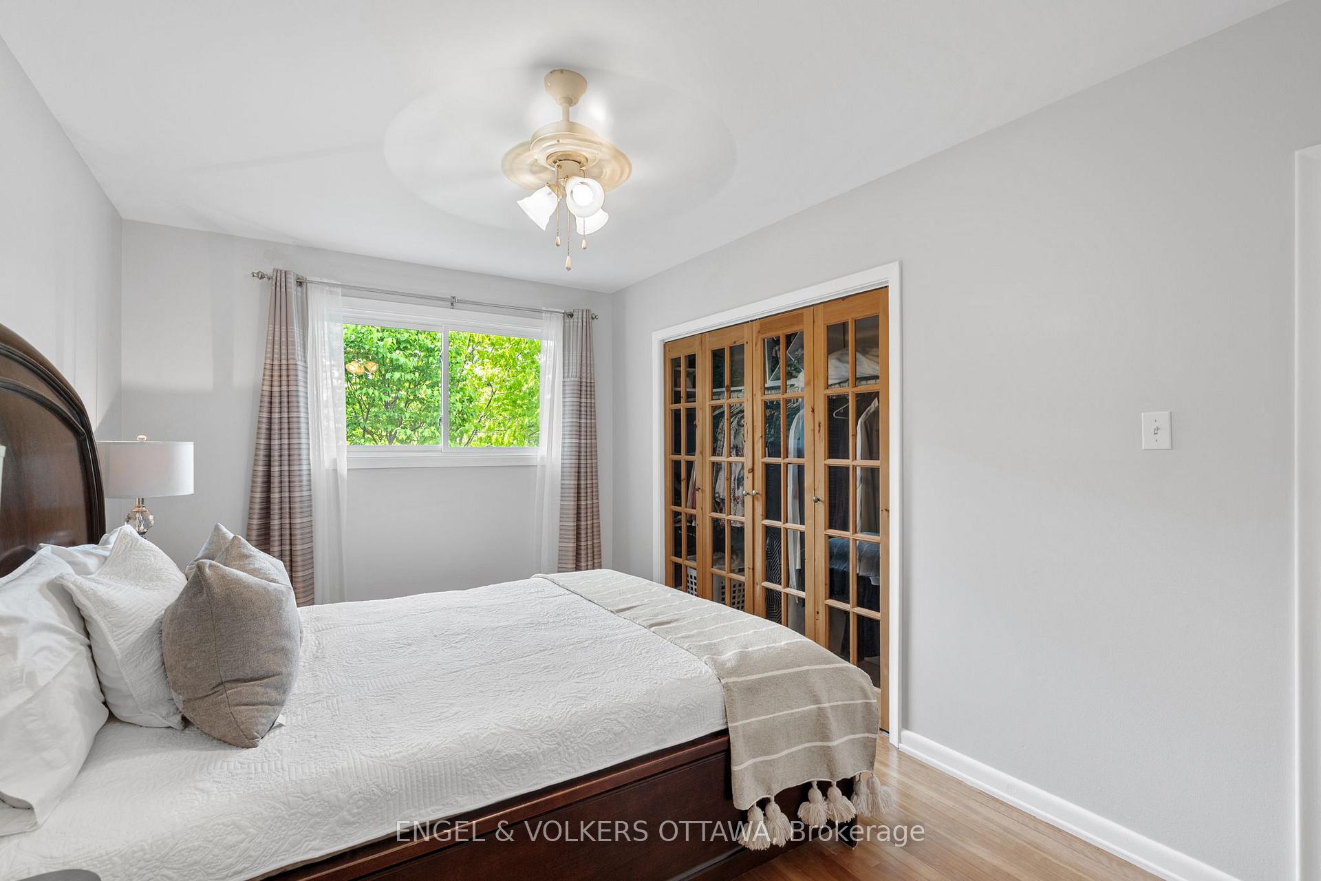 Photo 13 of 624 Browning Avenue, Ottawa, Riverview Park — HOMEH