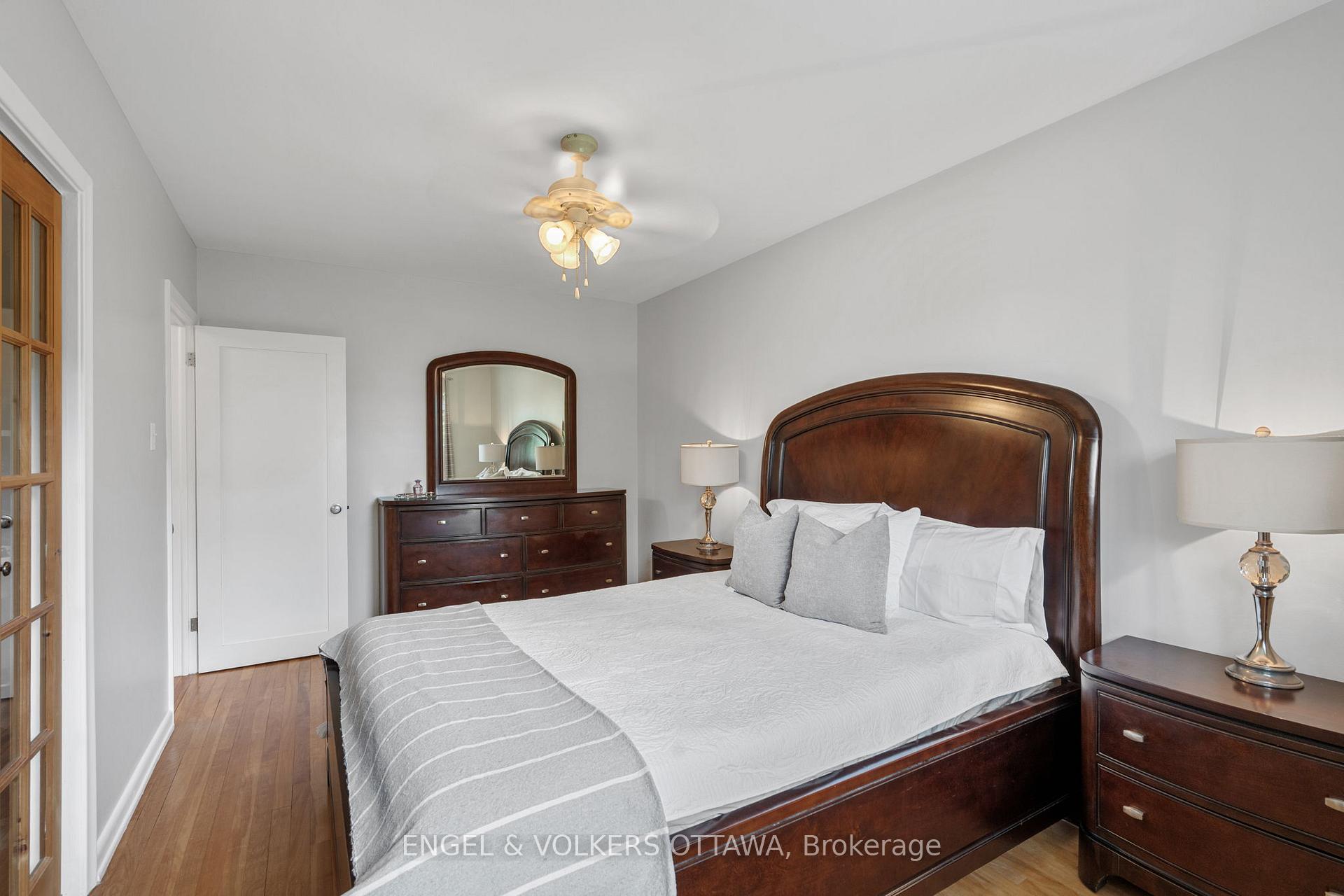Photo 14 of 624 Browning Avenue, Ottawa, Riverview Park — HOMEH