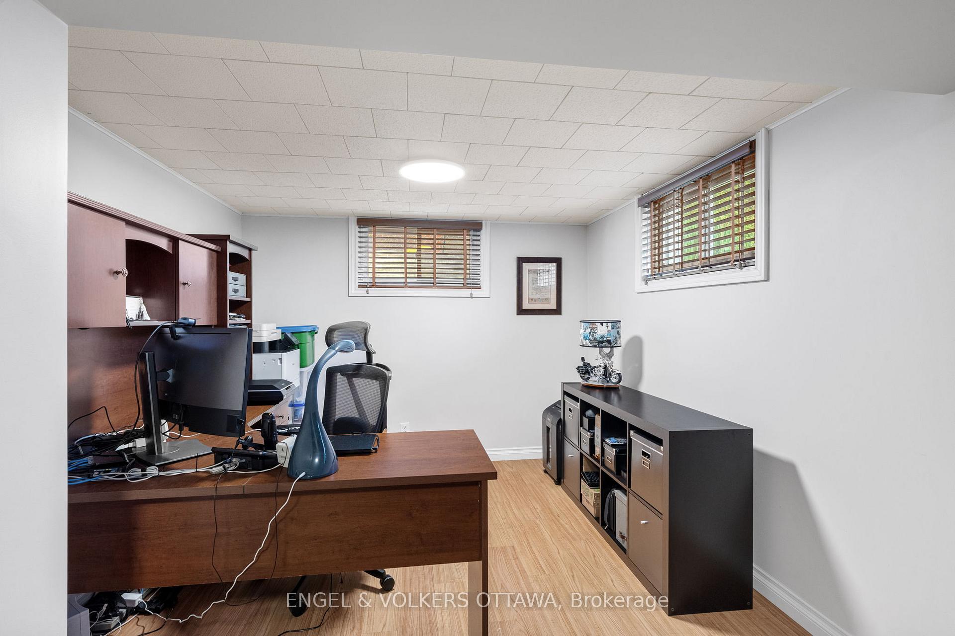 Photo 33 of 624 Browning Avenue, Ottawa, Riverview Park — HOMEH