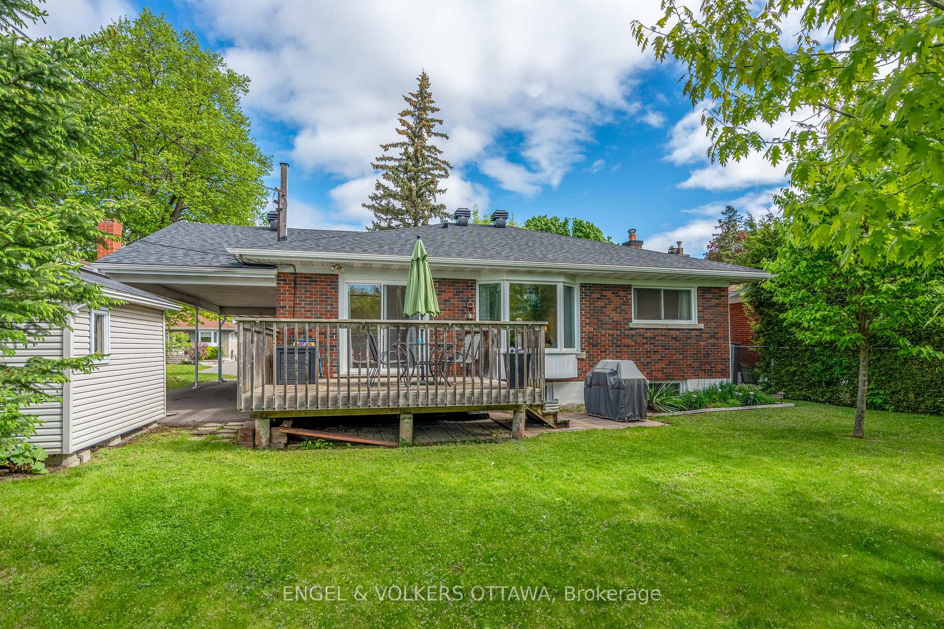 Photo 39 of 624 Browning Avenue, Ottawa, Riverview Park — HOMEH