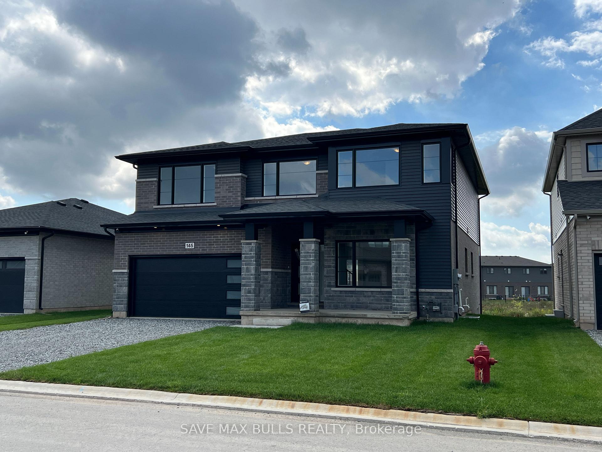 Photo 1 of 145 Westcott Road, Welland, West Welland — HOMEH