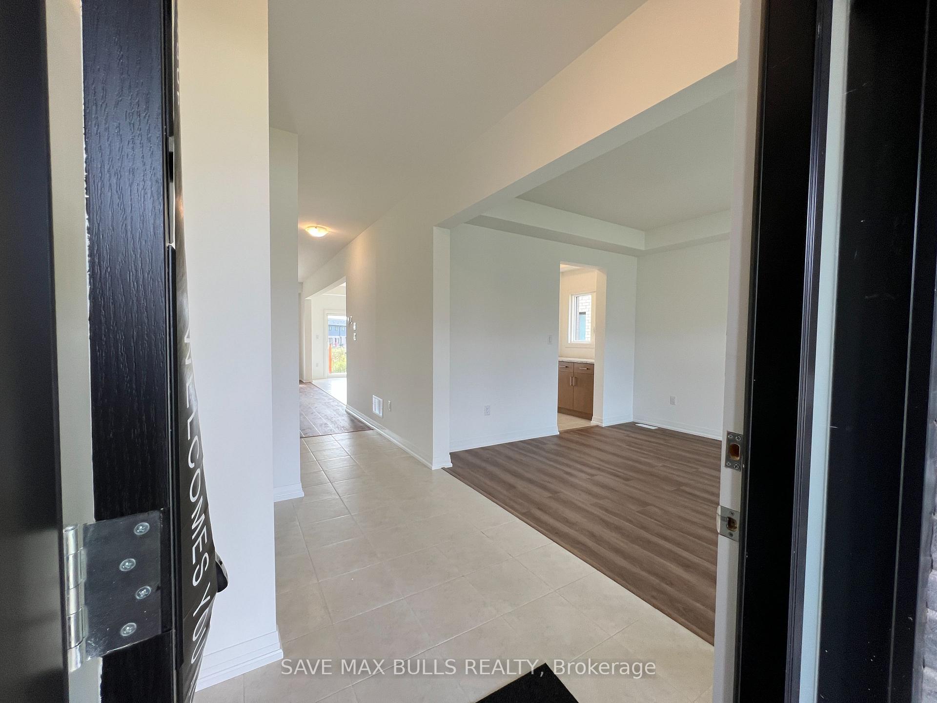Photo 2 of 145 Westcott Road, Welland, West Welland — HOMEH