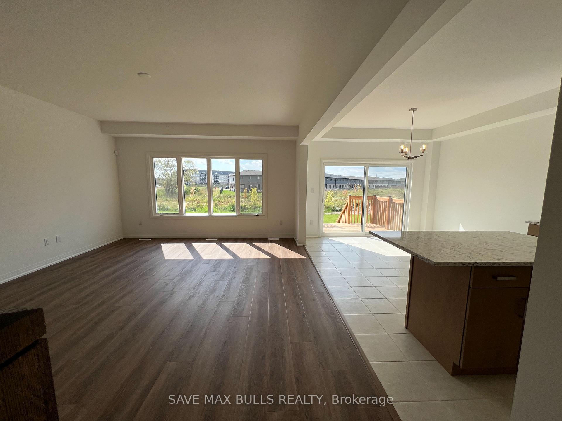 Photo 5 of 145 Westcott Road, Welland, West Welland — HOMEH
