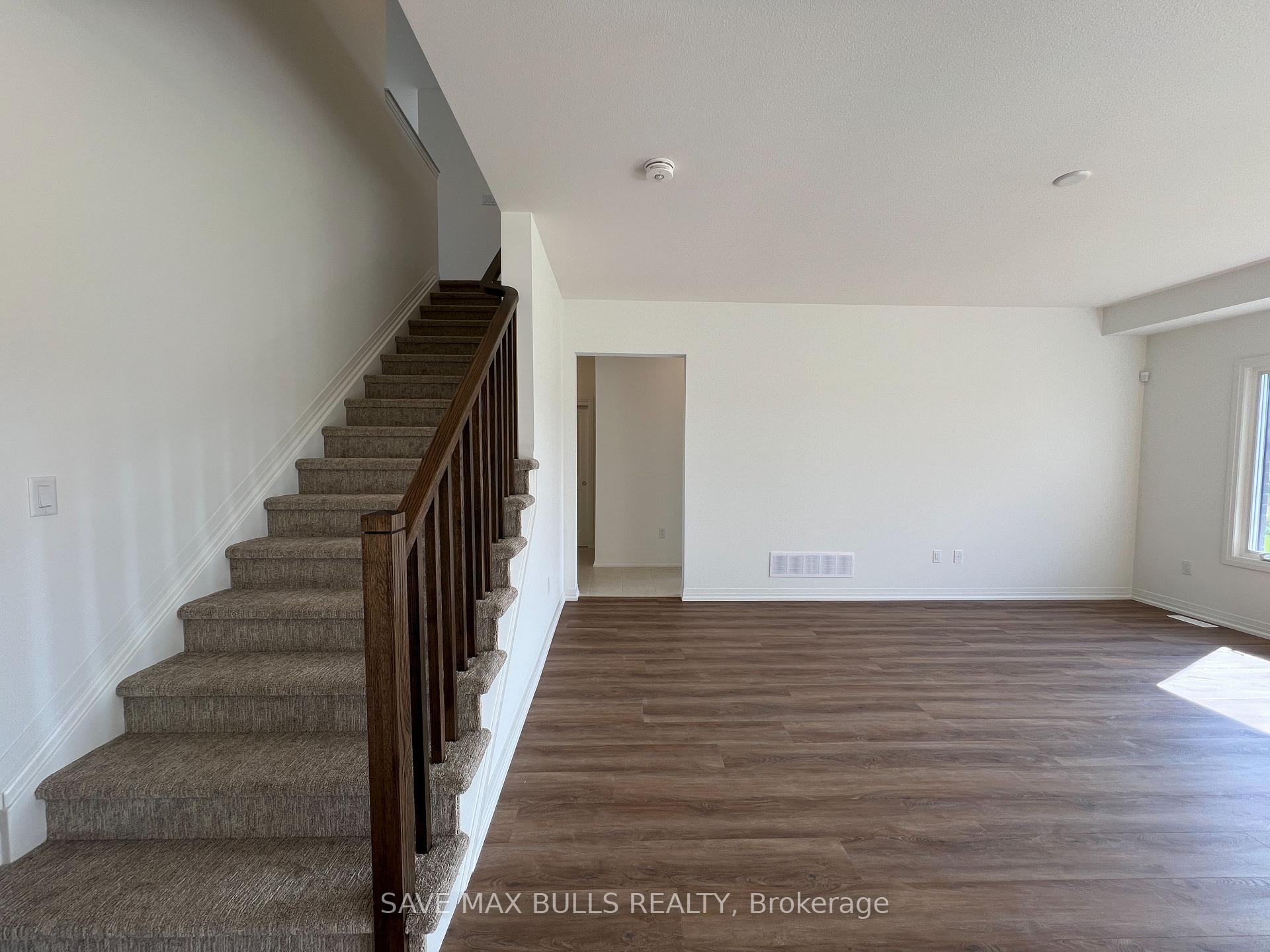 Photo 15 of 145 Westcott Road, Welland, West Welland — HOMEH