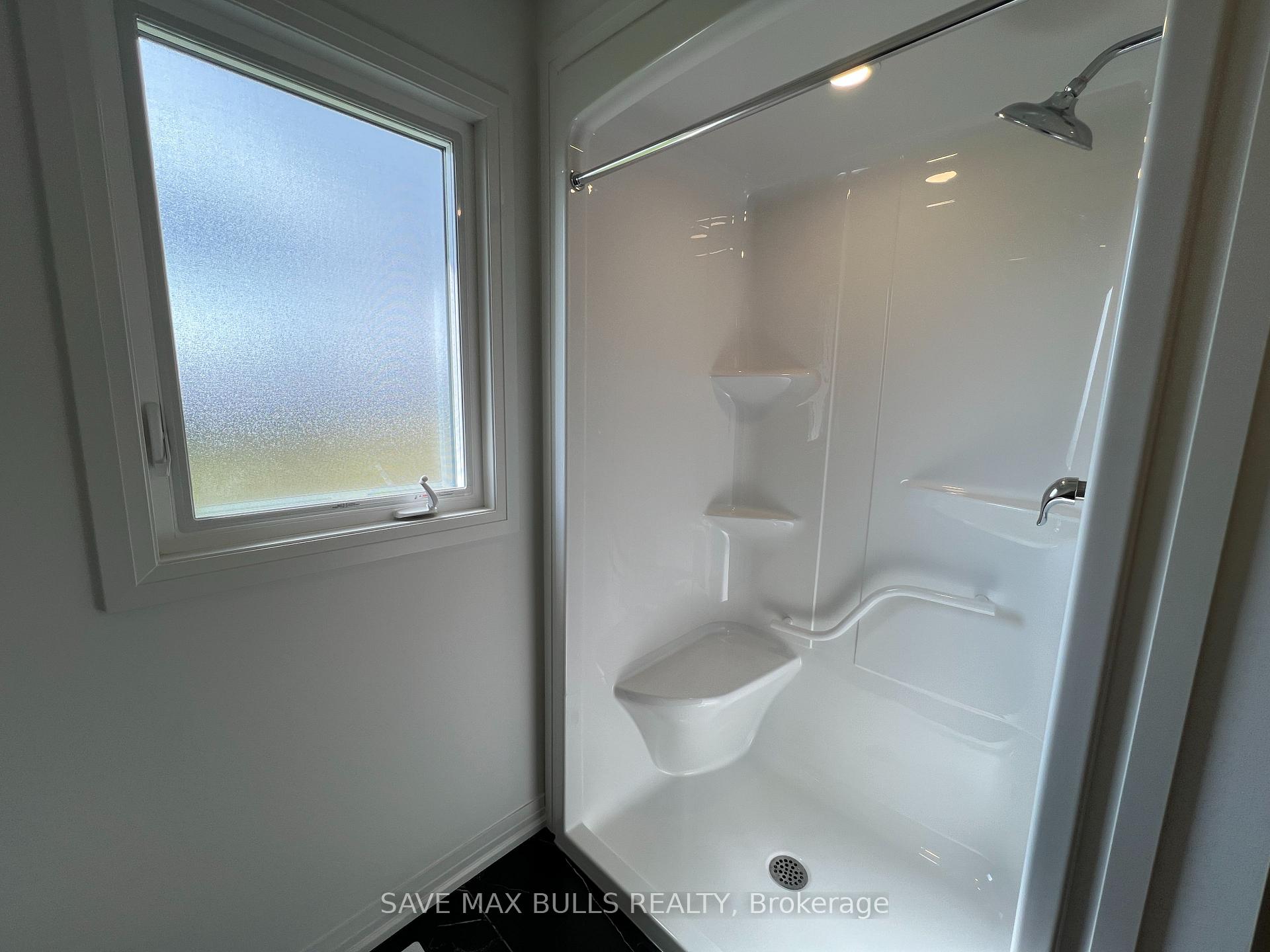 Photo 23 of 145 Westcott Road, Welland, West Welland — HOMEH