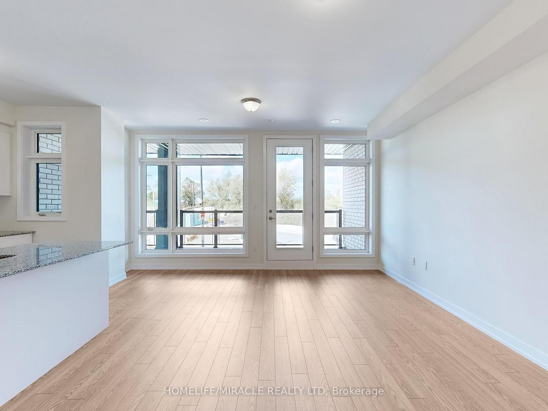 Photo 4 of 41 Kintall Way, Vaughan, Steeles West Industrial — HOMEH