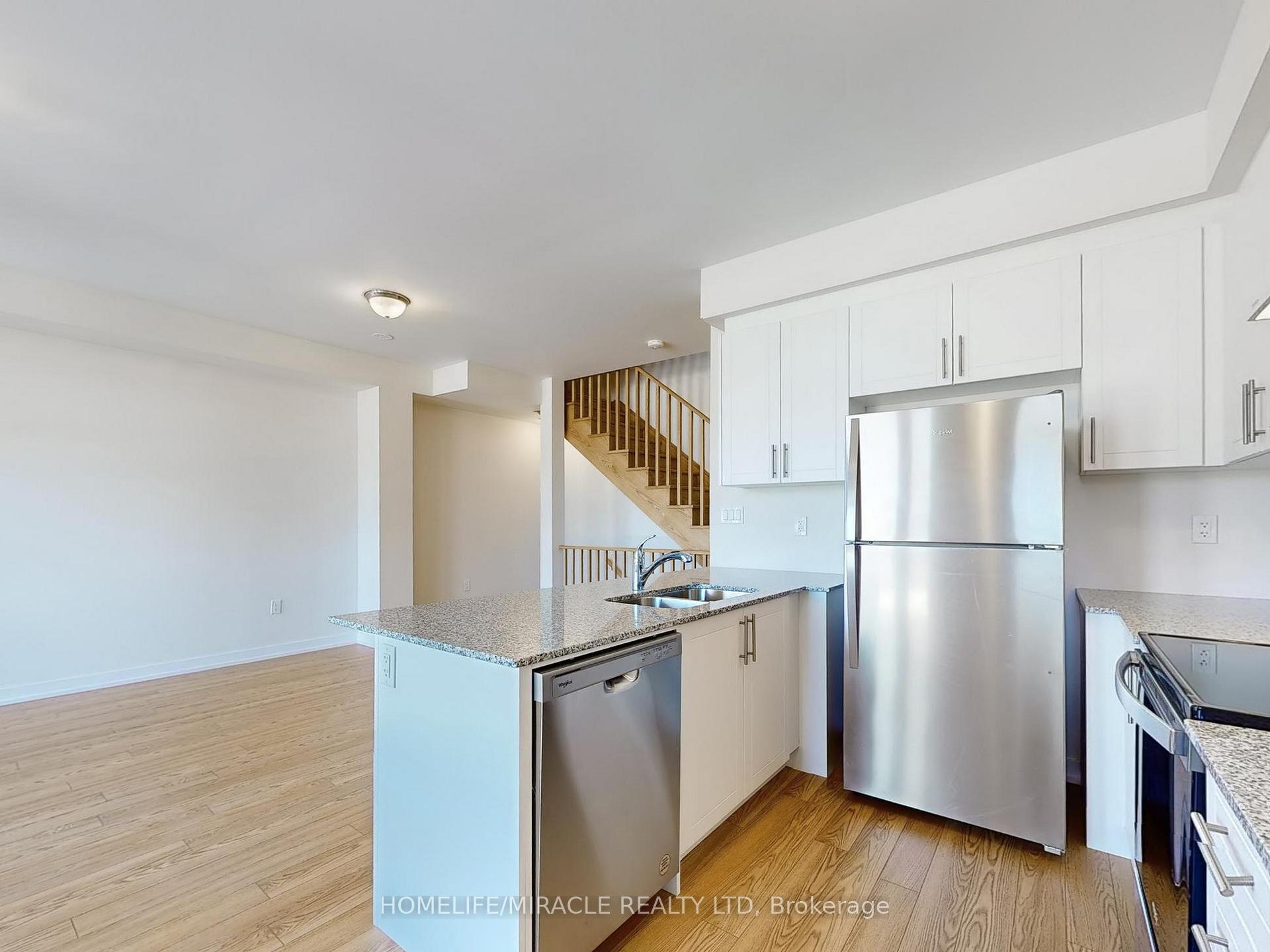 Photo 9 of 41 Kintall Way, Vaughan, Steeles West Industrial — HOMEH