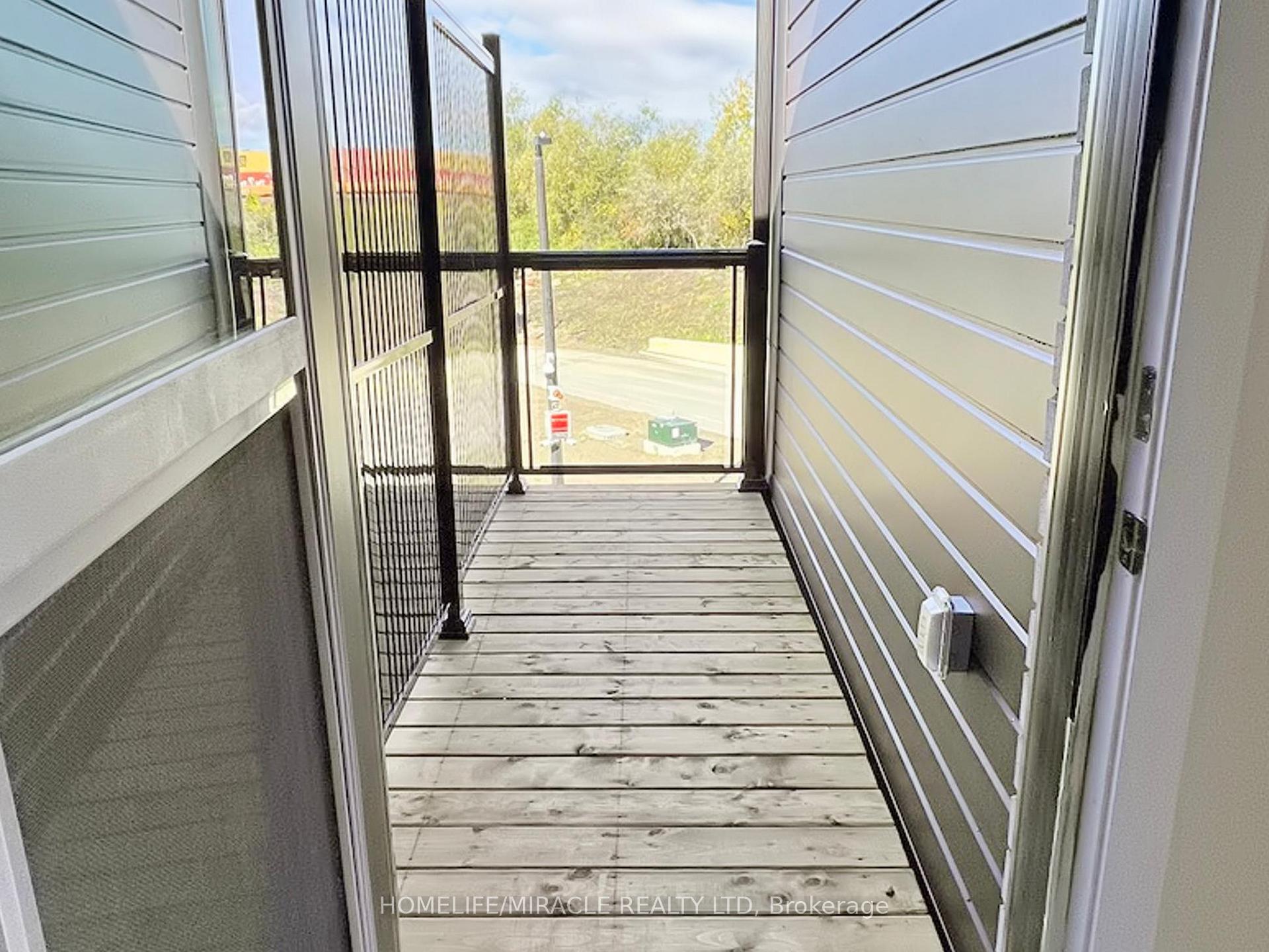 Photo 15 of 41 Kintall Way, Vaughan, Steeles West Industrial — HOMEH