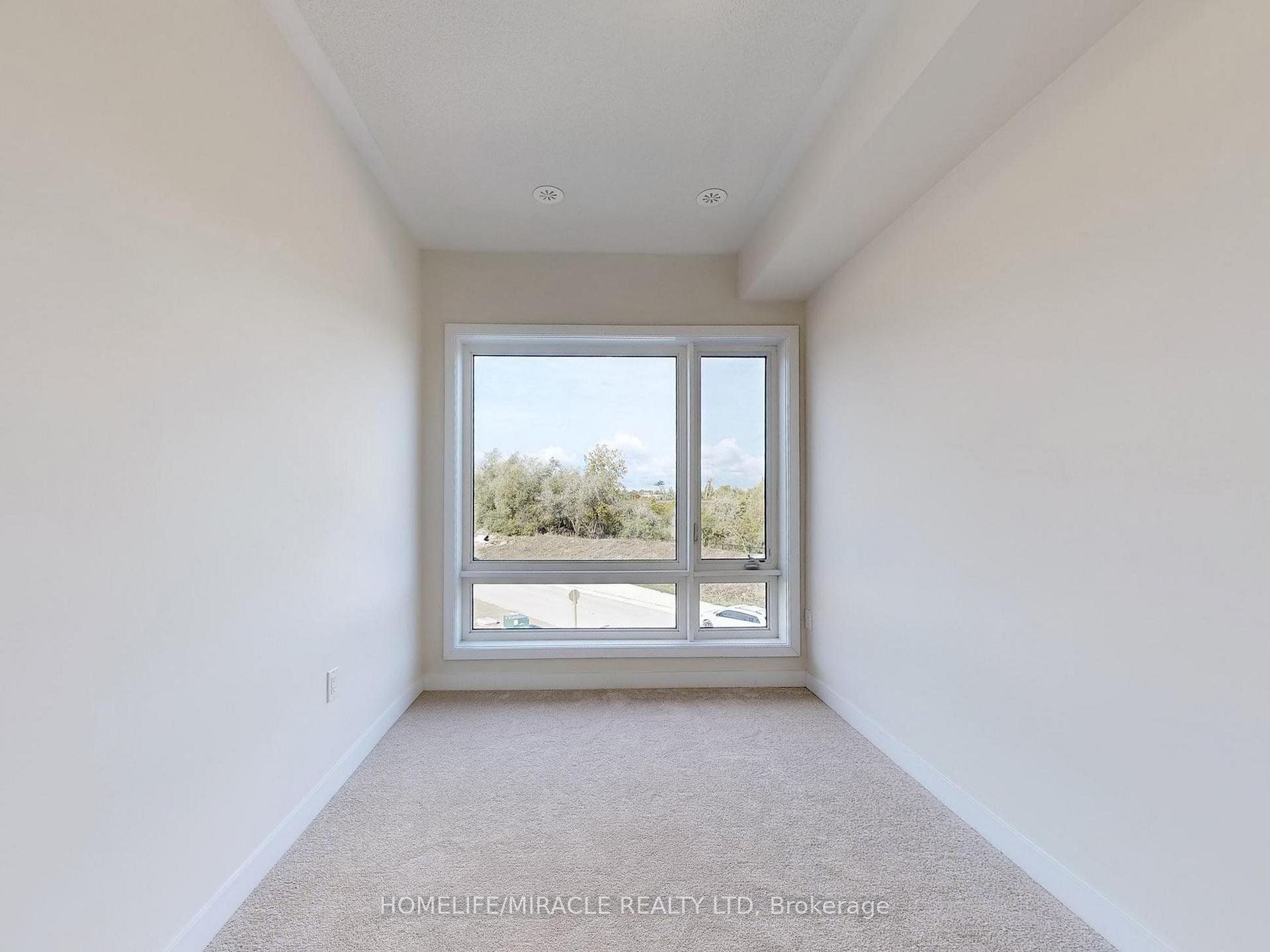 Photo 23 of 41 Kintall Way, Vaughan, Steeles West Industrial — HOMEH