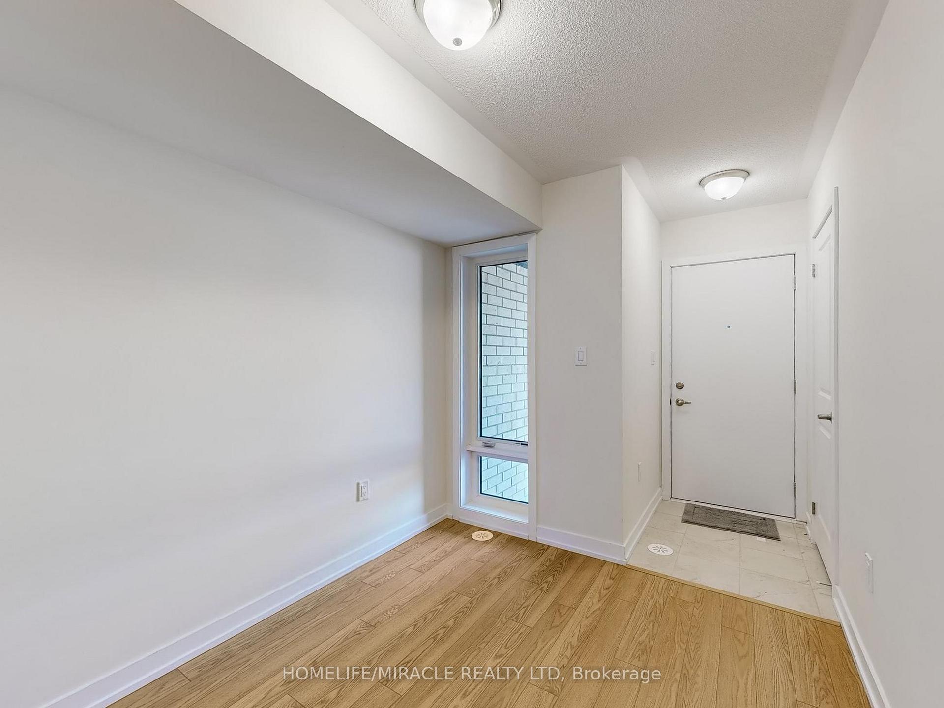 Photo 29 of 41 Kintall Way, Vaughan, Steeles West Industrial — HOMEH
