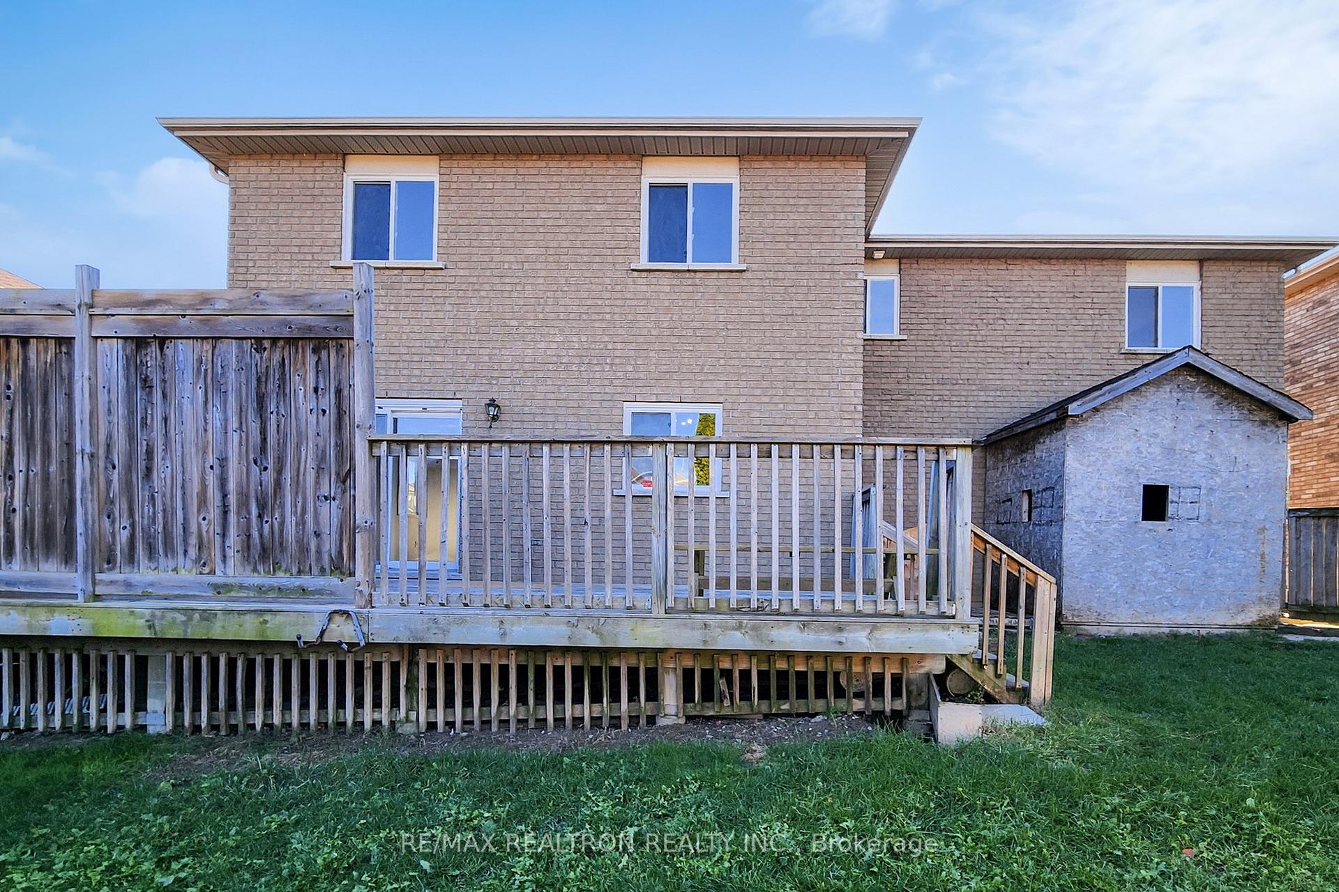 Photo 42 of 46 Watson Drive, Barrie, East Bayfield — HOMEH