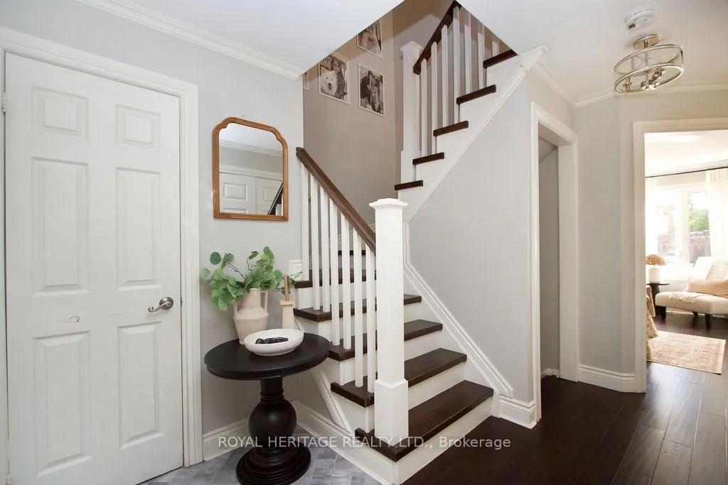 Photo 6 of 66 Fieldnest Crescent, Whitby, Rolling Acres — HOMEH