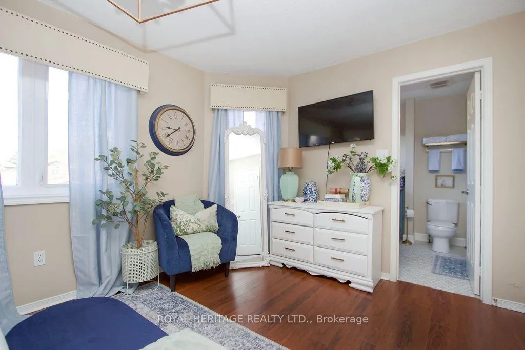 Photo 23 of 66 Fieldnest Crescent, Whitby, Rolling Acres — HOMEH