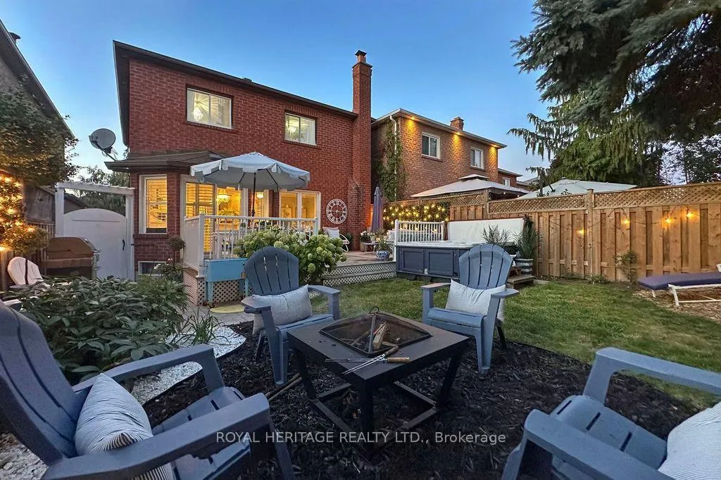 Photo 45 of 66 Fieldnest Crescent, Whitby, Rolling Acres — HOMEH