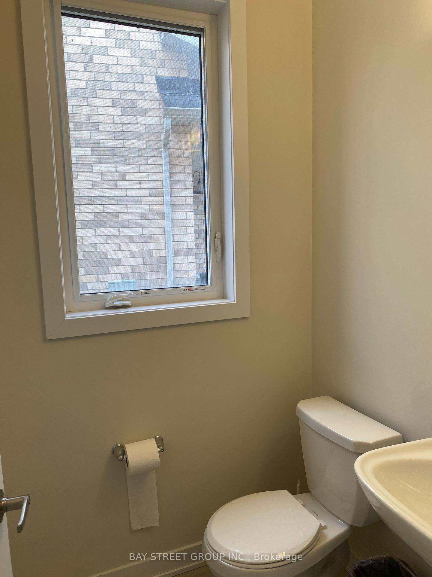Photo 11 of 11 keelson Street, Welland, Dain City — HOMEH
