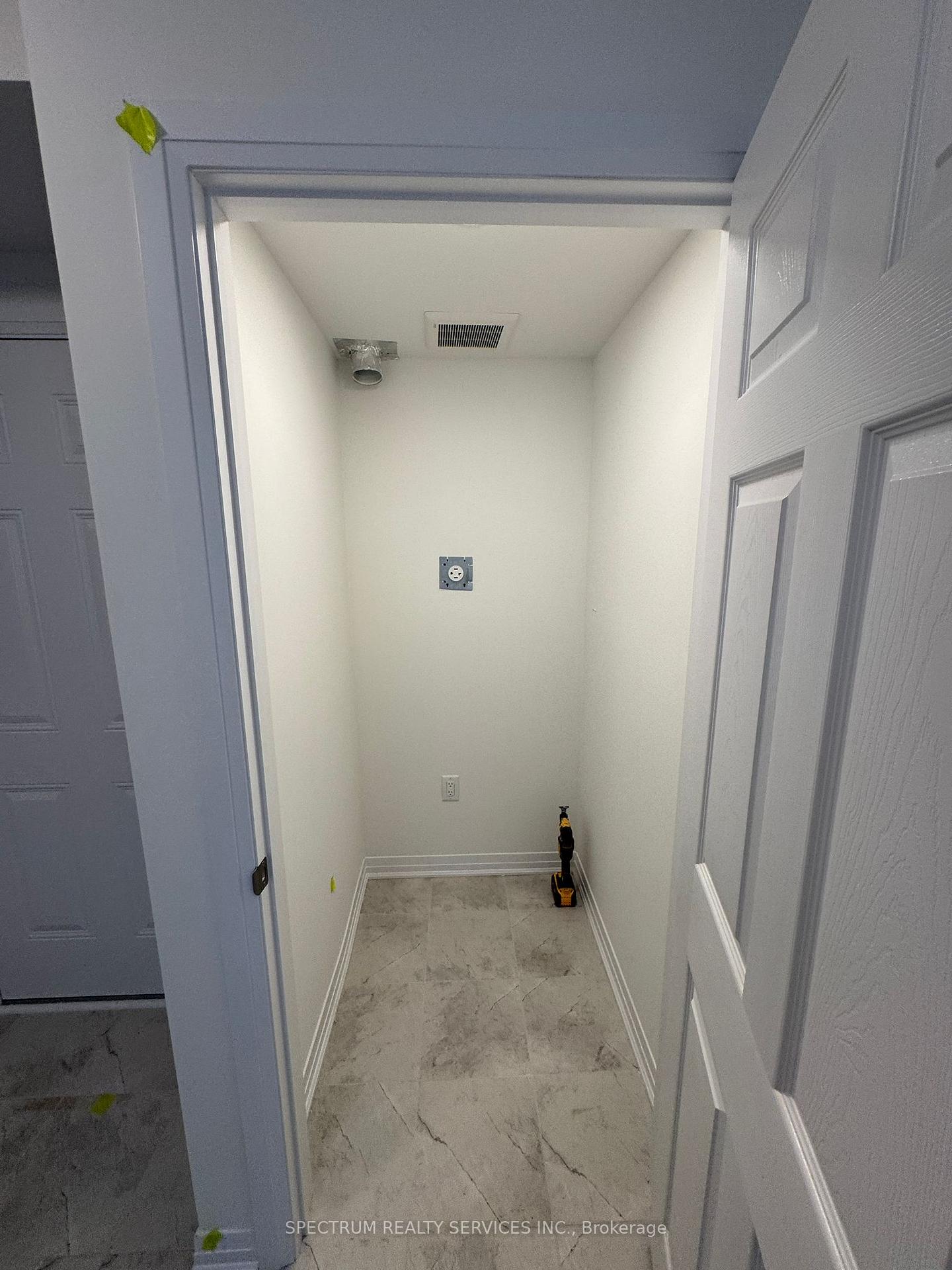 Photo 11 of 15 Pogie Drive, Welland, Dain City — HOMEH