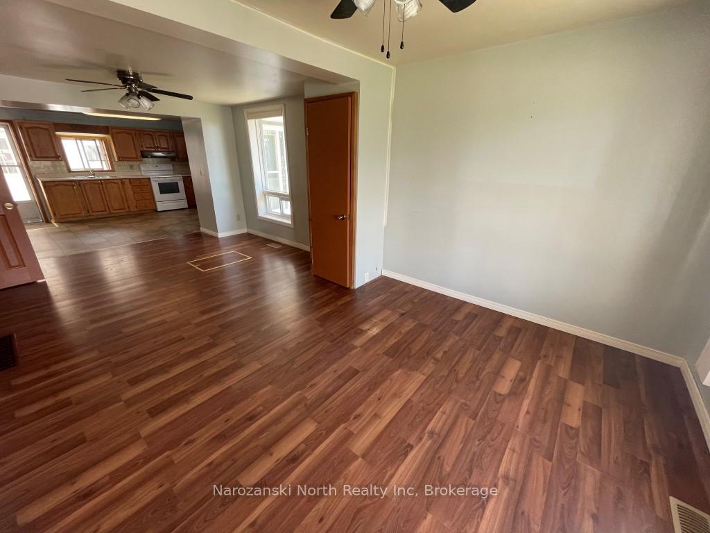 Photo 4 of 172 Parker Street, West Nipissing, Sturgeon Falls — HOMEH