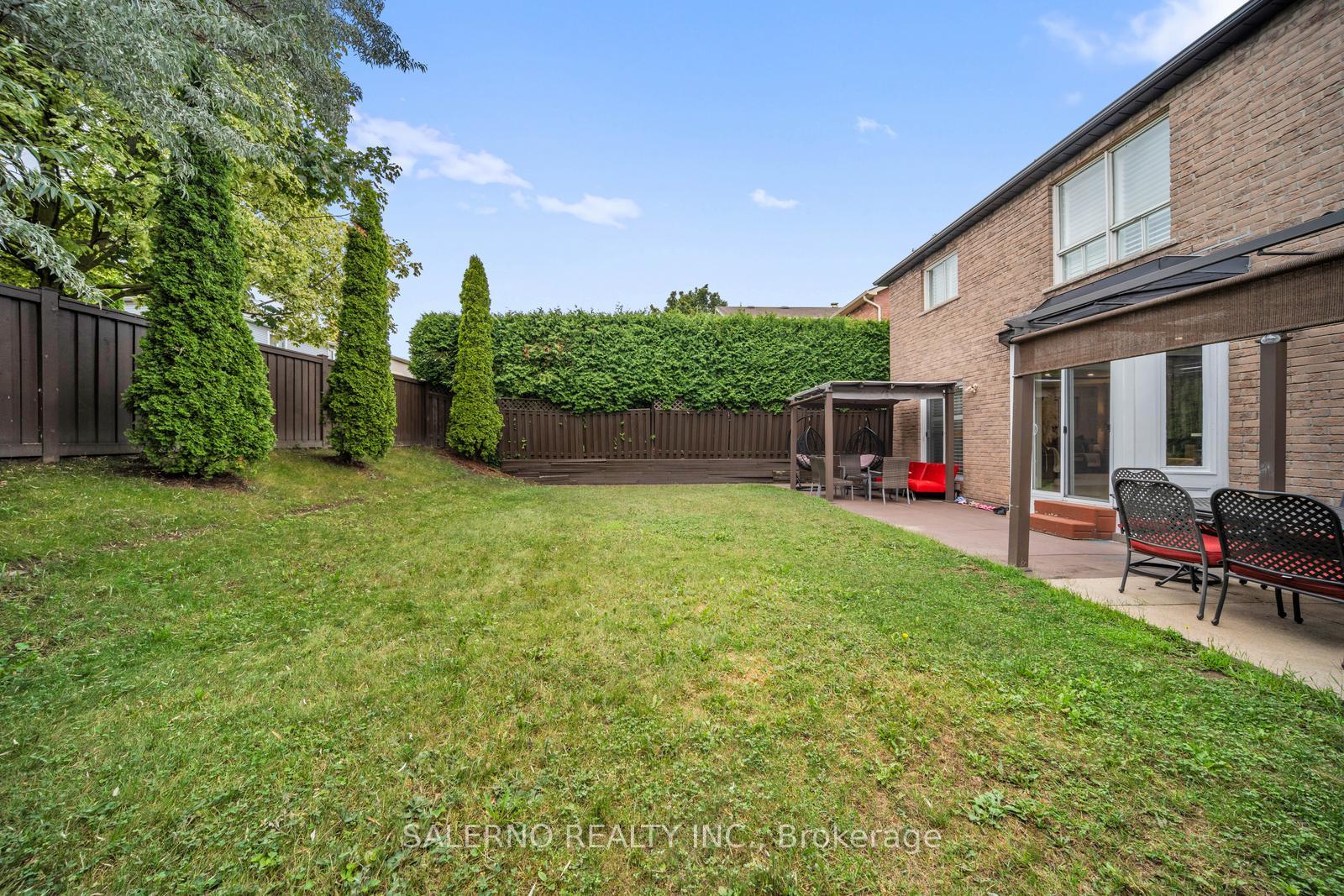 Photo 44 of 21 Bentonwood Crescent, Whitby, Pringle Creek — HOMEH