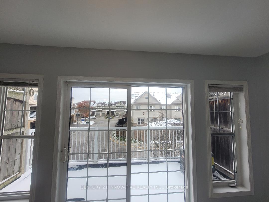 Photo 15 of 116 Harbourside Drive, Whitby, Port Whitby — HOMEH