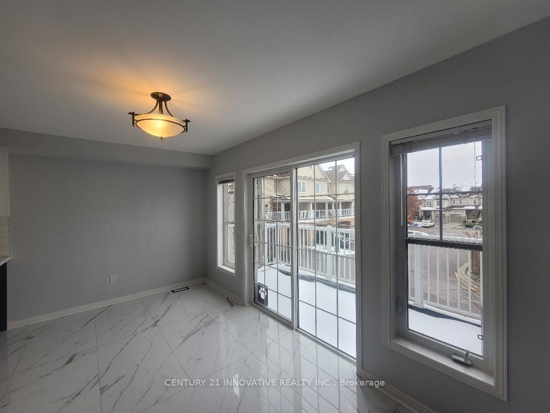 Photo 16 of 116 Harbourside Drive, Whitby, Port Whitby — HOMEH