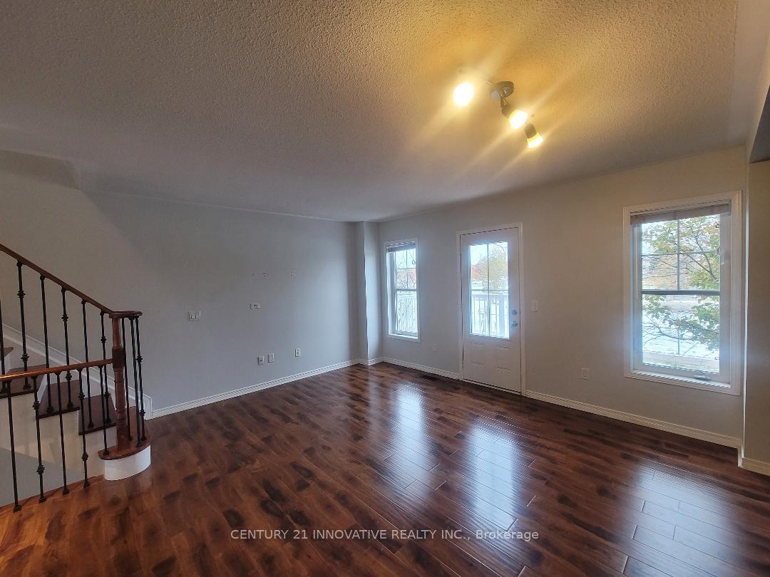 Photo 19 of 116 Harbourside Drive, Whitby, Port Whitby — HOMEH