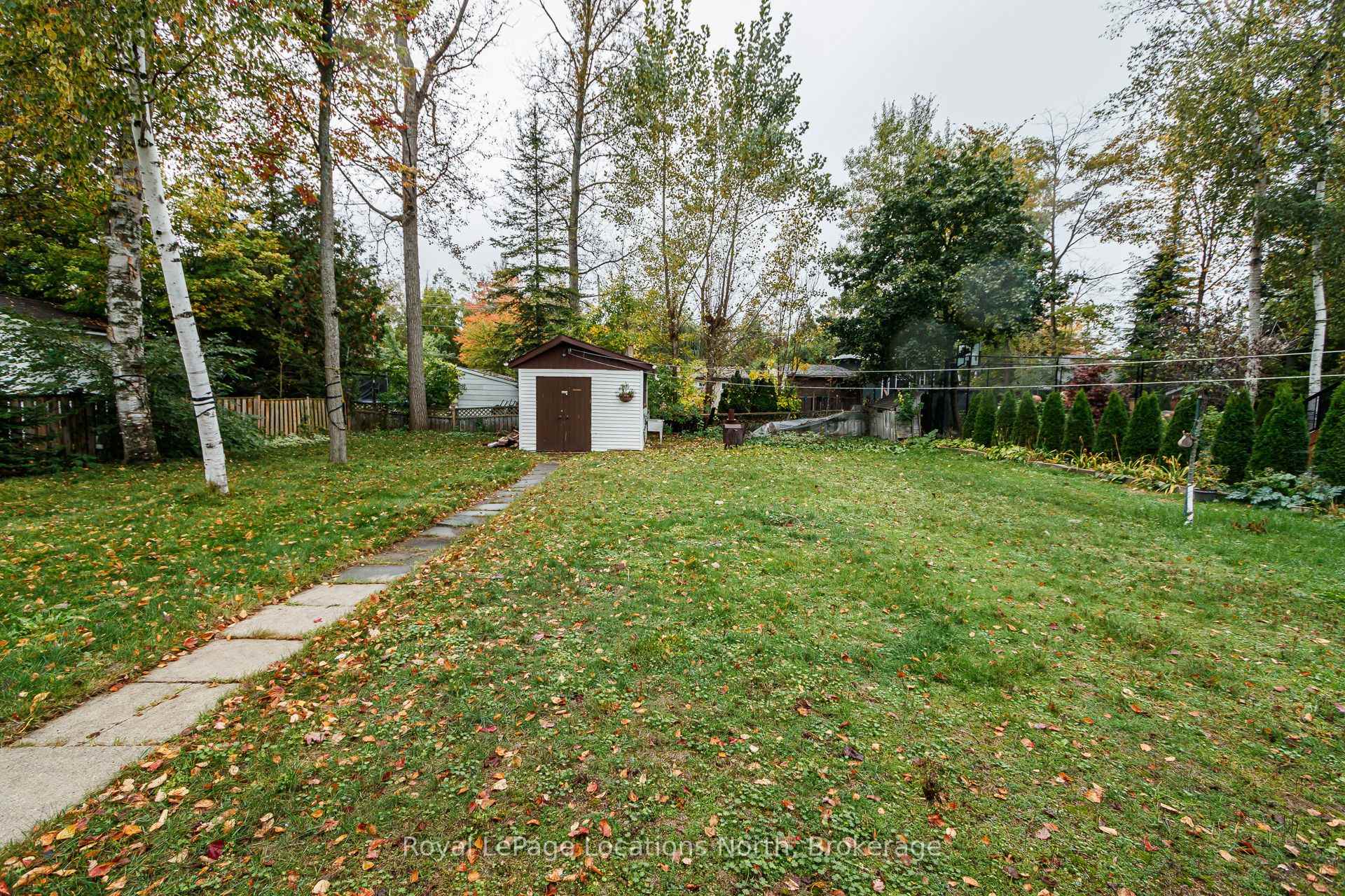 Photo 19 of 32 57th Street S, Wasaga Beach — HOMEH