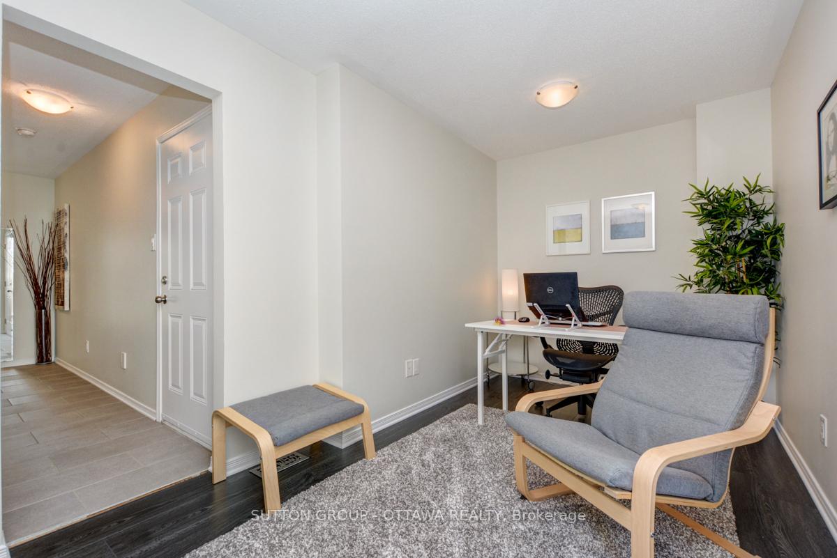 Photo 9 of 408 Sadar Private, Ottawa, Barrhaven - Cedargrove/Fraserdale — HOMEH