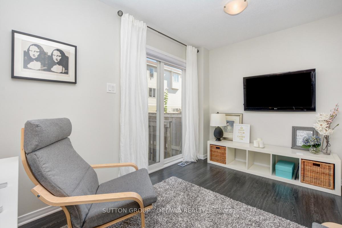 Photo 7 of 408 Sadar Private, Ottawa, Barrhaven - Cedargrove/Fraserdale — HOMEH