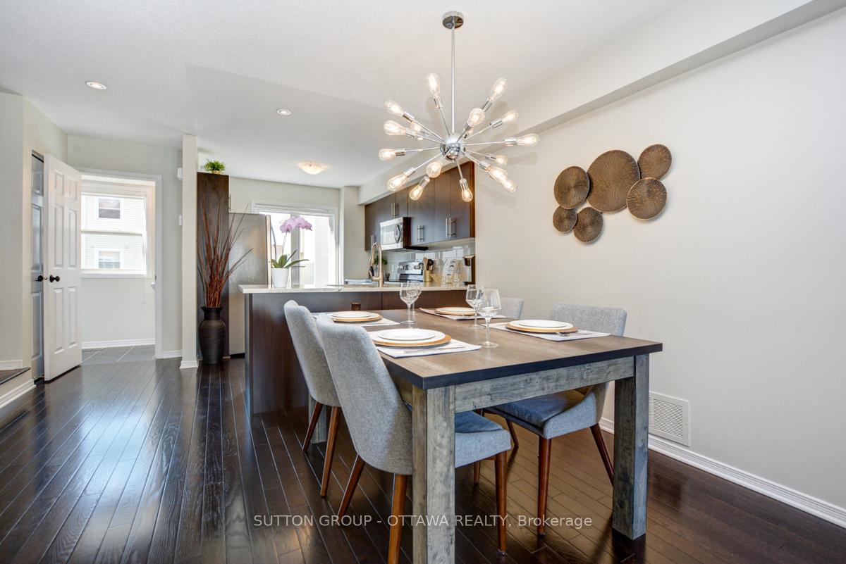 Photo 16 of 408 Sadar Private, Ottawa, Barrhaven - Cedargrove/Fraserdale — HOMEH