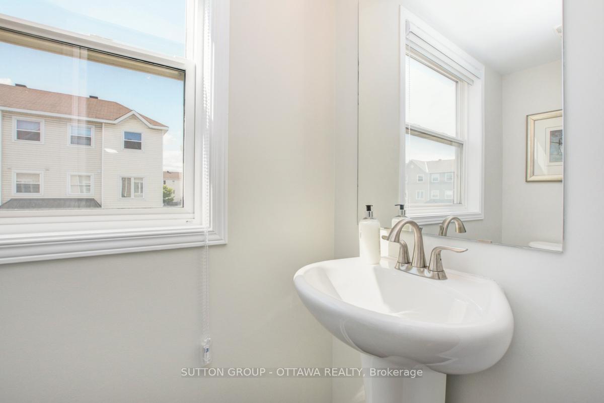 Photo 24 of 408 Sadar Private, Ottawa, Barrhaven - Cedargrove/Fraserdale — HOMEH