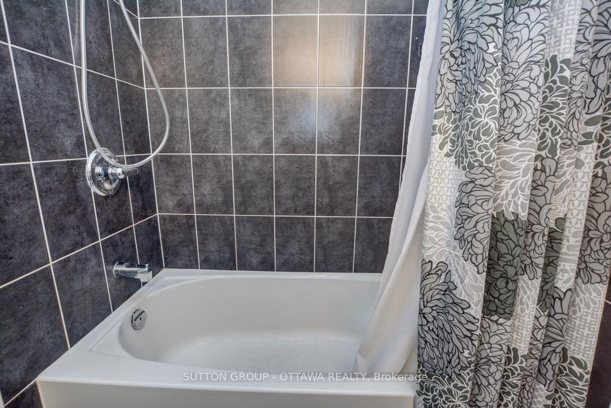 Photo 34 of 408 Sadar Private, Ottawa, Barrhaven - Cedargrove/Fraserdale — HOMEH