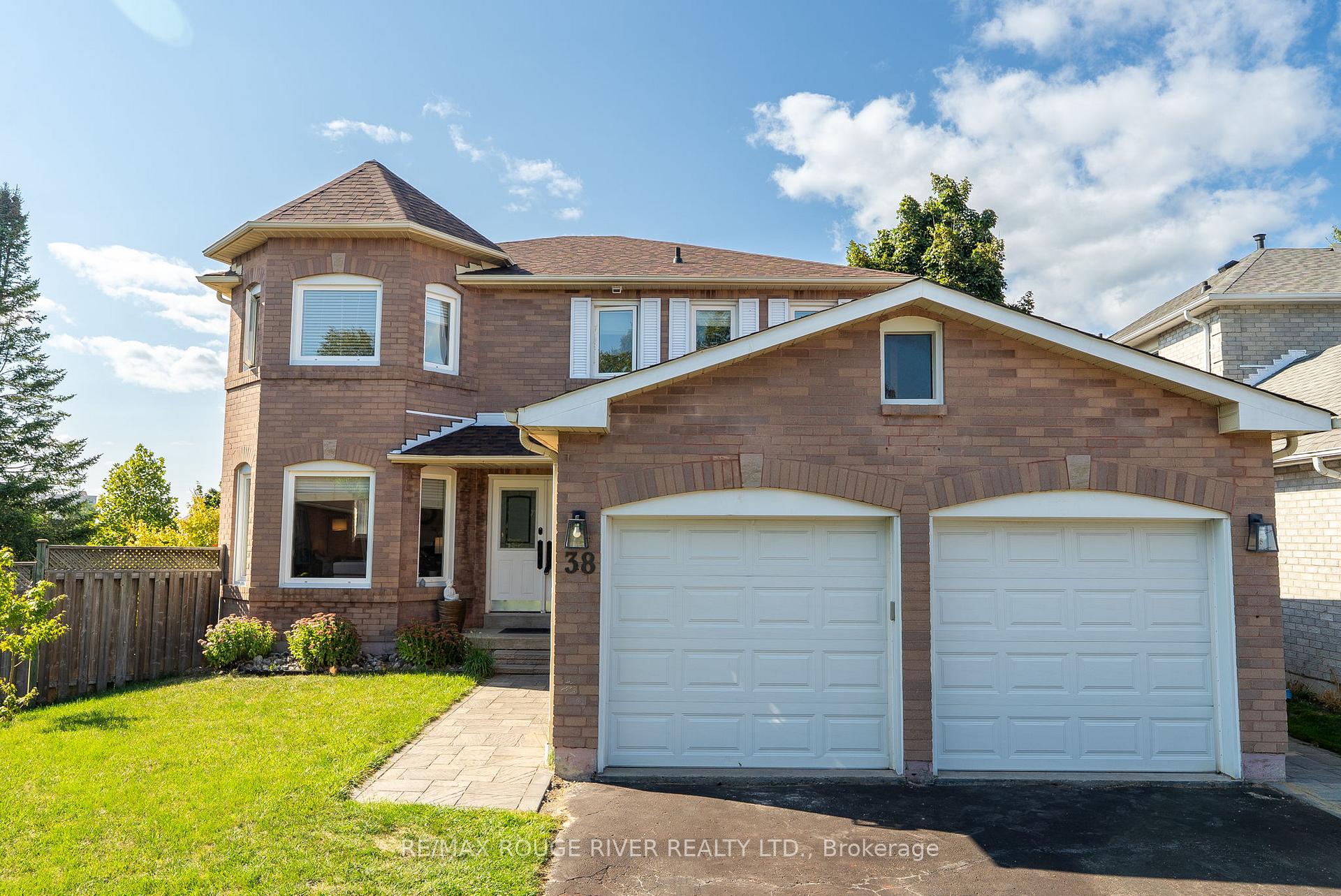 Front of 38 Silverbirch Place