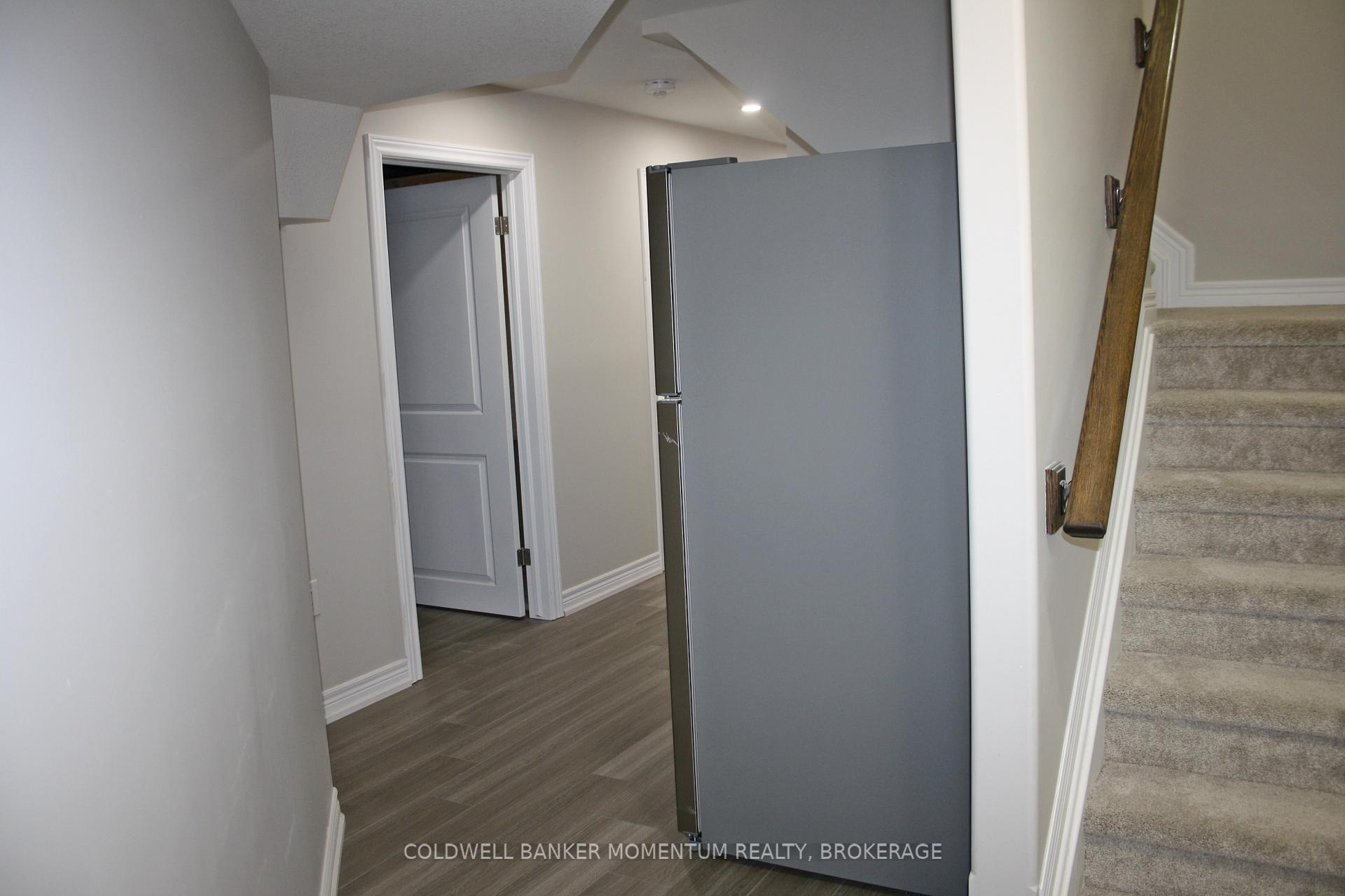 Photo 15 of 5 Laurent Avenue, Welland, Lincoln/Crowland — HOMEH