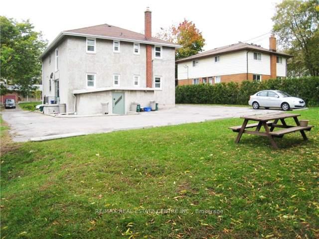 Photo 4 of Unit 1, 1009 Byron Street S, Whitby, Downtown Whitby — HOMEH