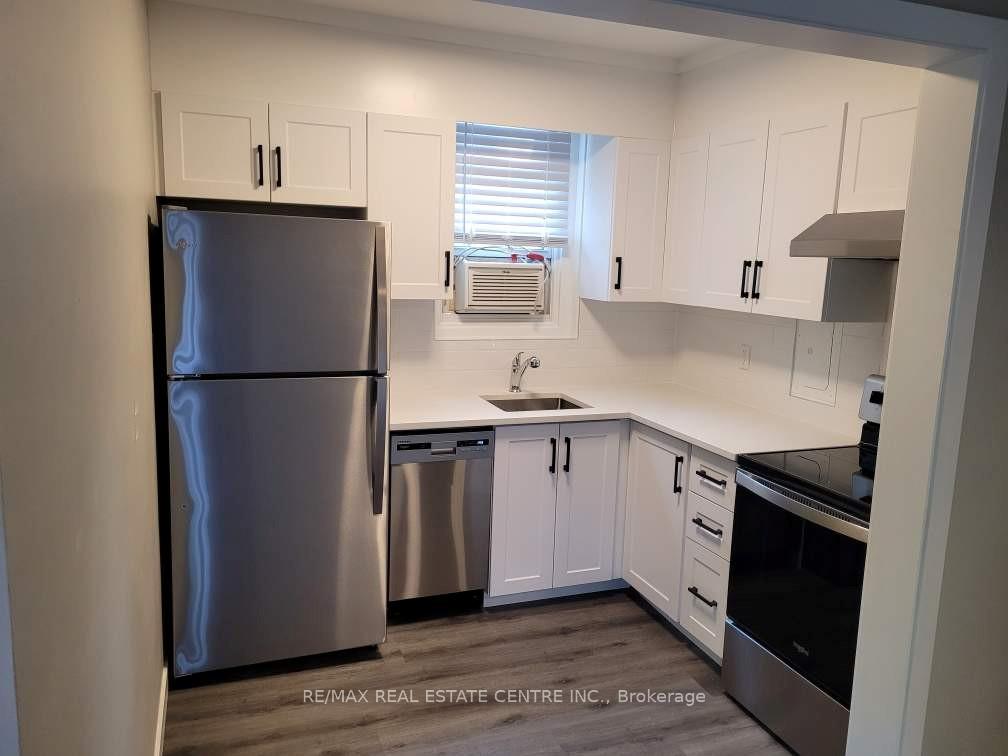Photo 9 of Unit 1, 1009 Byron Street S, Whitby, Downtown Whitby — HOMEH