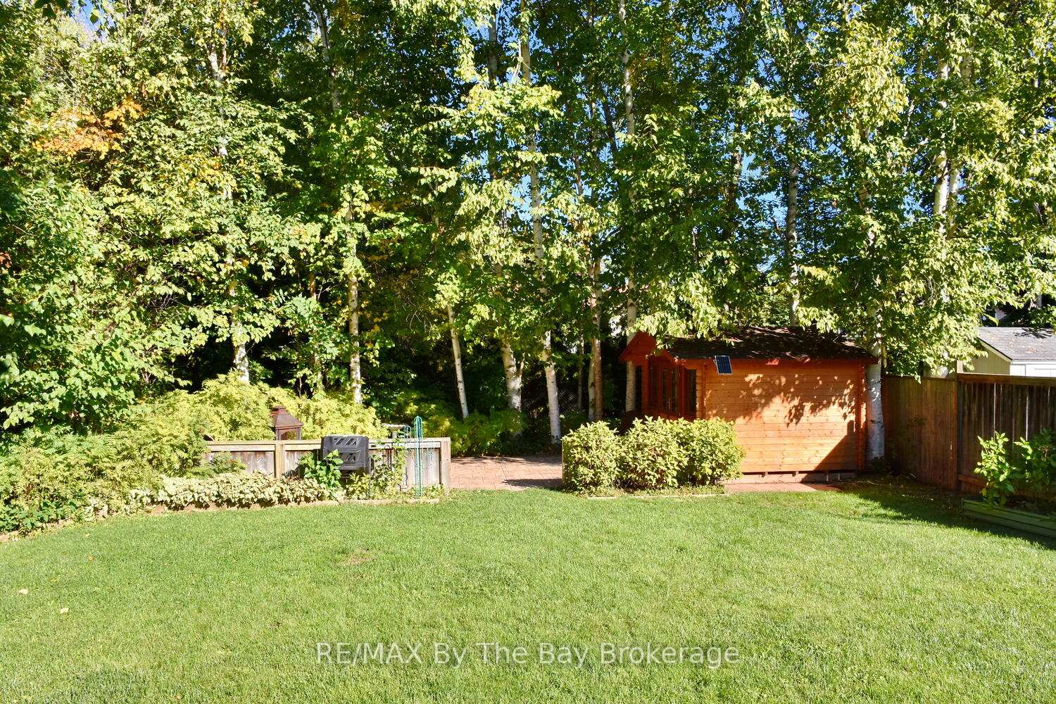 Photo 33 of 60 Caribou Trail, Wasaga Beach — HOMEH