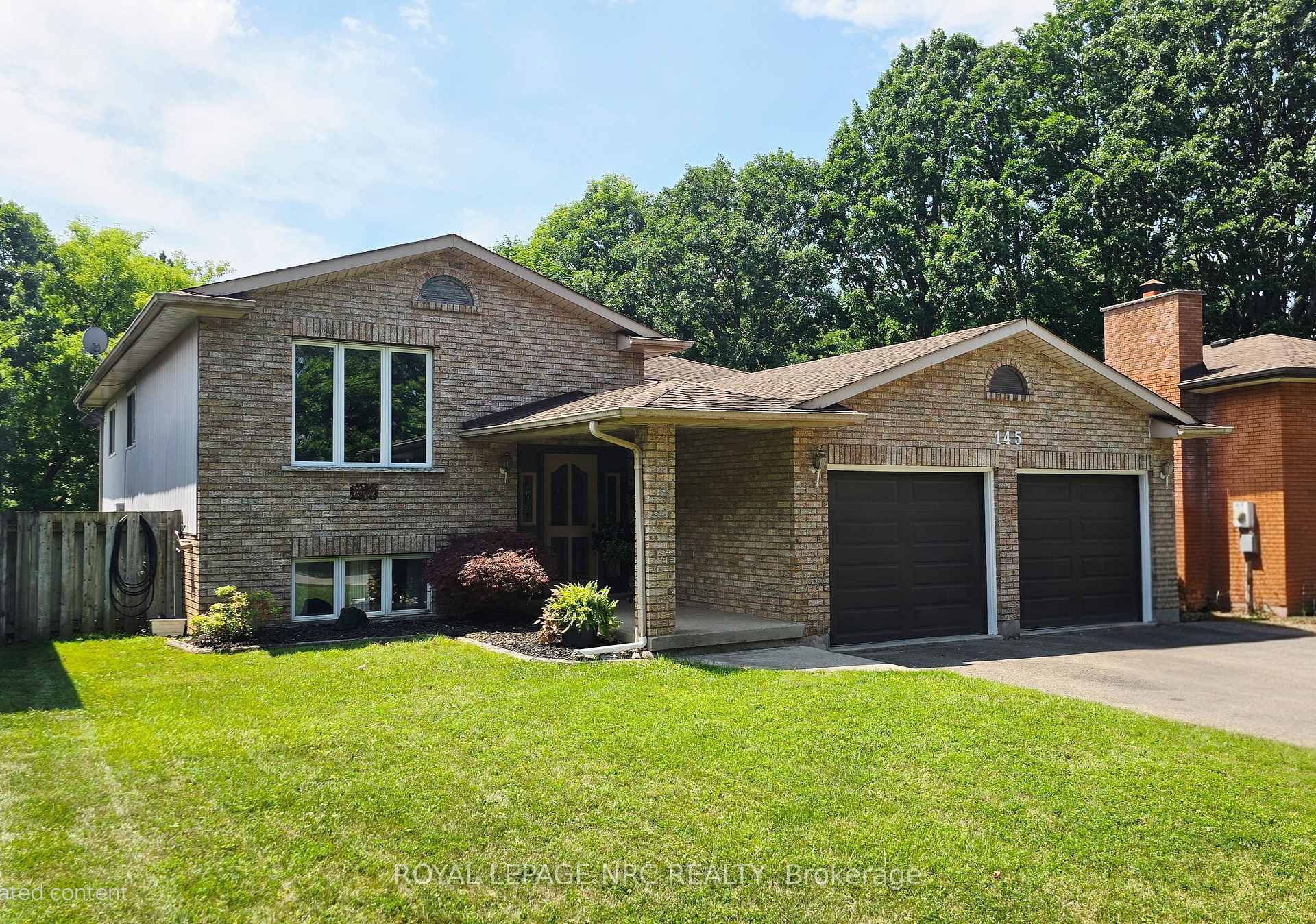 Photo 2 of 145 Leaside Drive, Welland, N. Welland — HOMEH
