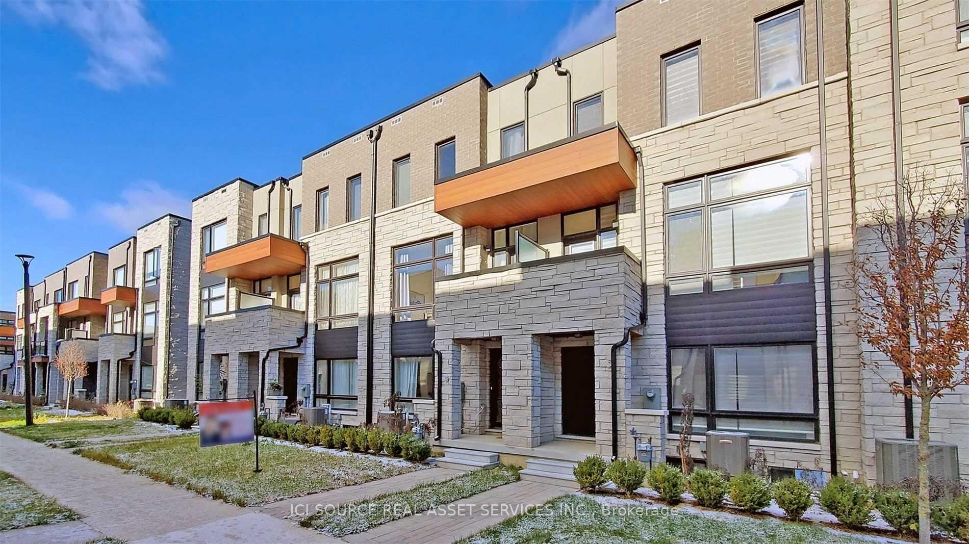 Photo 2 of 9 Gerussi Street, Vaughan, Vellore Village — HOMEH