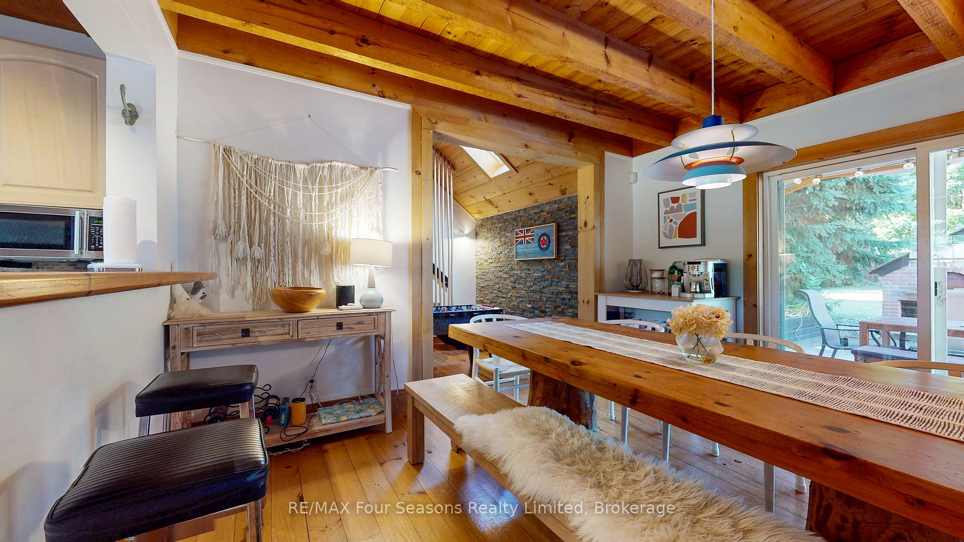 Photo 24 of 173 Brooker Boulevard, Blue Mountains — HOMEH