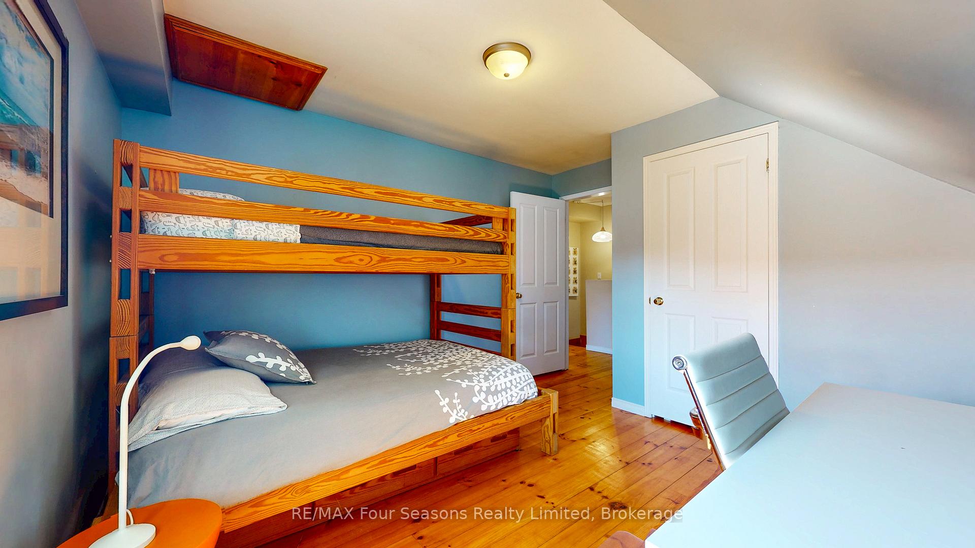 Photo 21 of 173 Brooker Boulevard, Blue Mountains — HOMEH