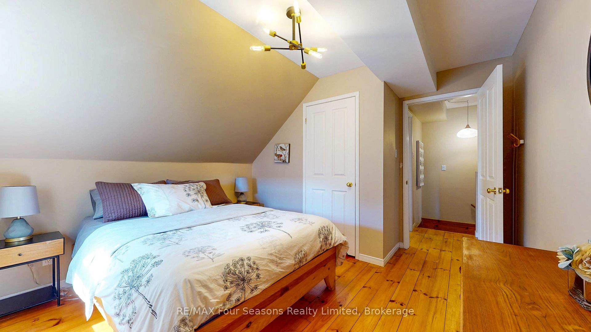Photo 29 of 173 Brooker Boulevard, Blue Mountains — HOMEH